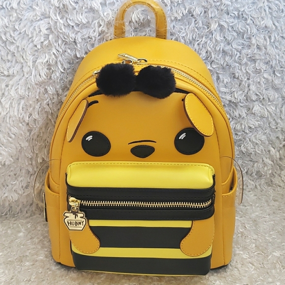 Loungefly Winnie the Pooh mini backpack and Funko Set main image 9